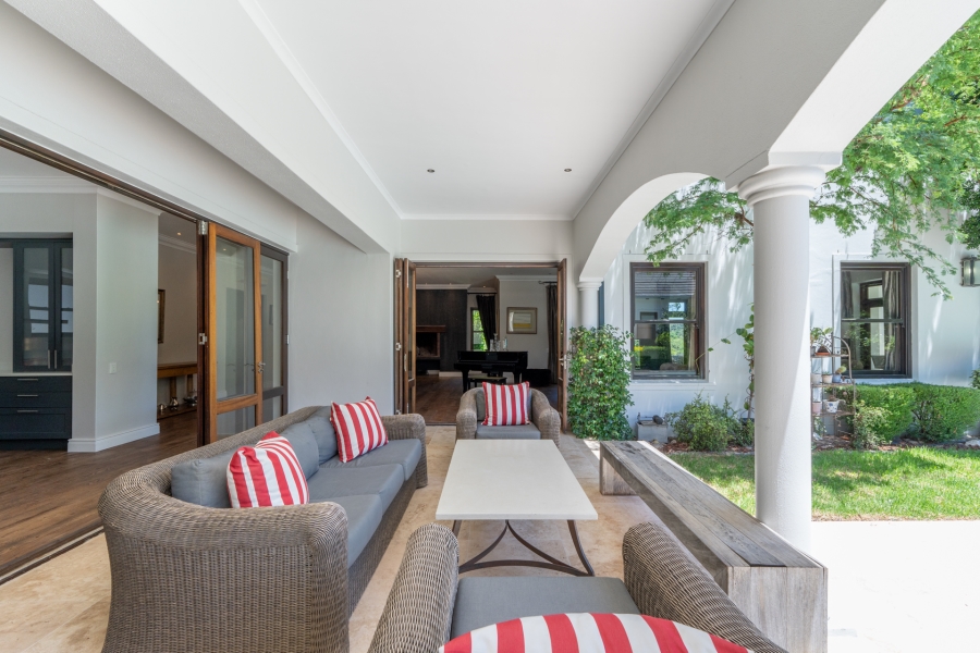 7 Bedroom Property for Sale in Val De Vie Estate Western Cape